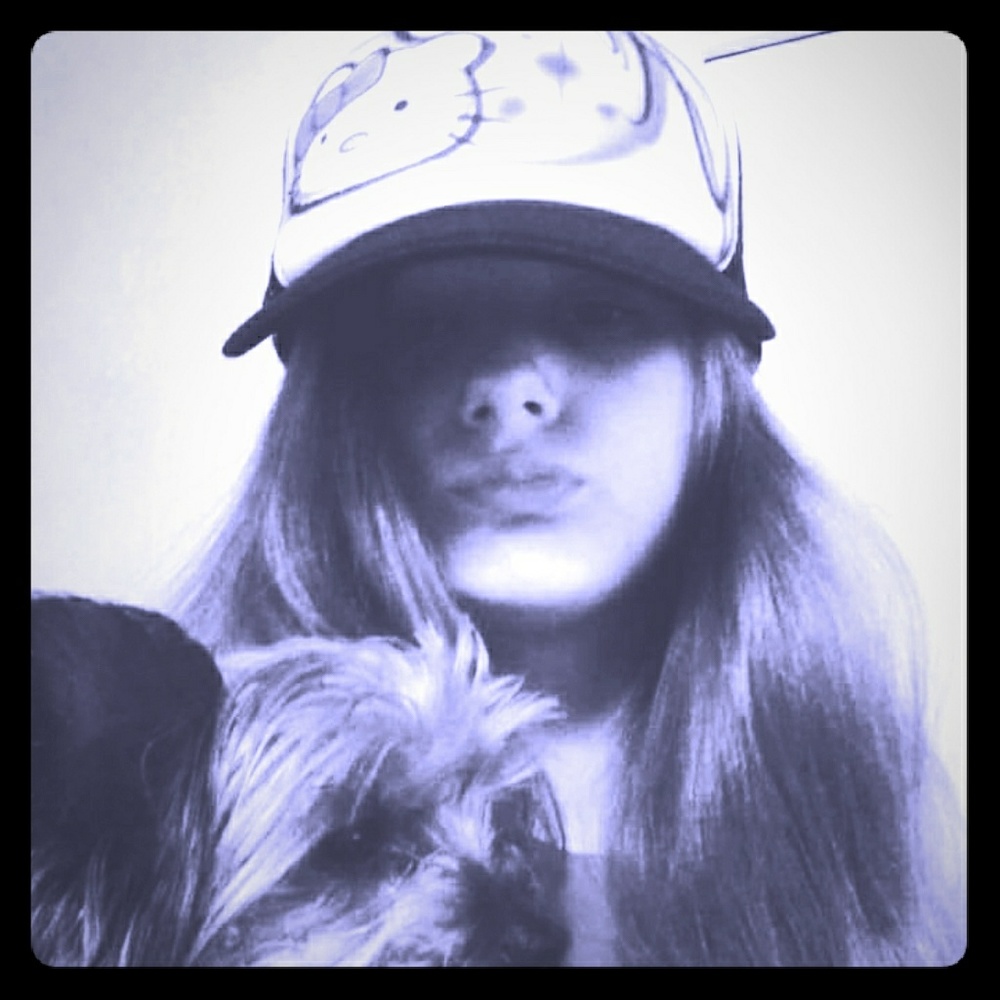 Meet your Posher, Avery.